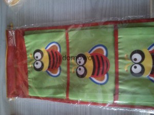 WISZĄCE KIESZONKI ORGANIZER na zabawki zielony