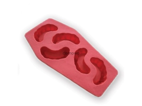 6946753858