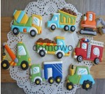 PLASTIKOWE FOREMKI WYKRAWACZE CIASTEK 8 szt pojazdy