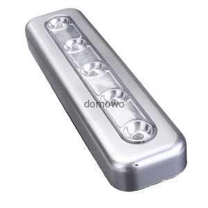 LAMPKA LAMPKI LED - przyklejana do szafy