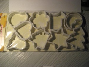 PLASTIKOWE FOREMKI WYKRAWACZE CIASTEK-10szt duże